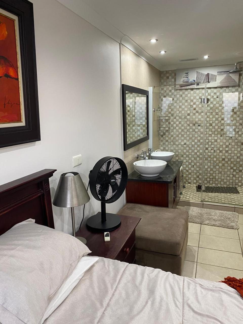 Seafront Apartment In 모젤베이 외부 사진