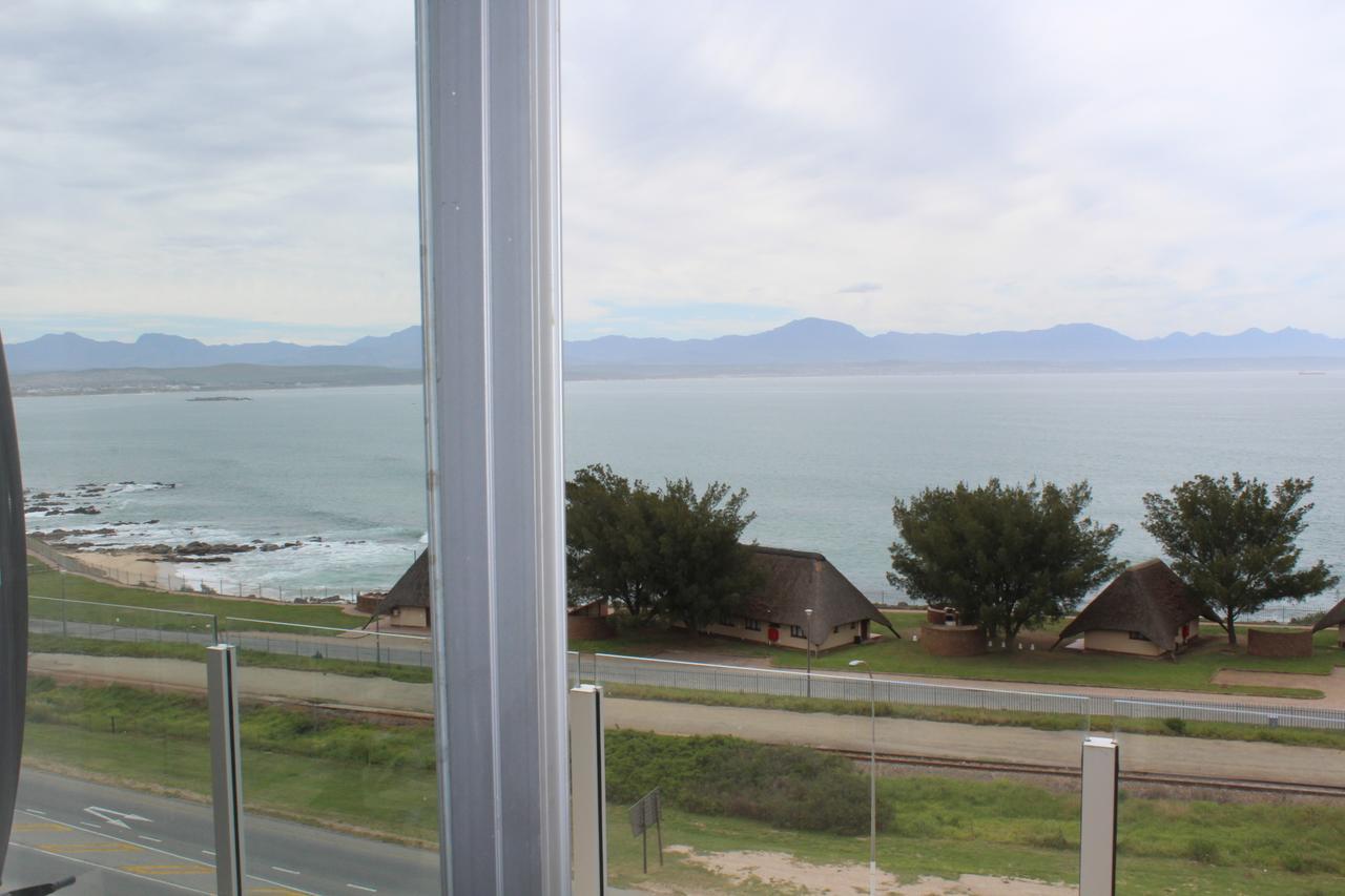 Seafront Apartment In 모젤베이 외부 사진