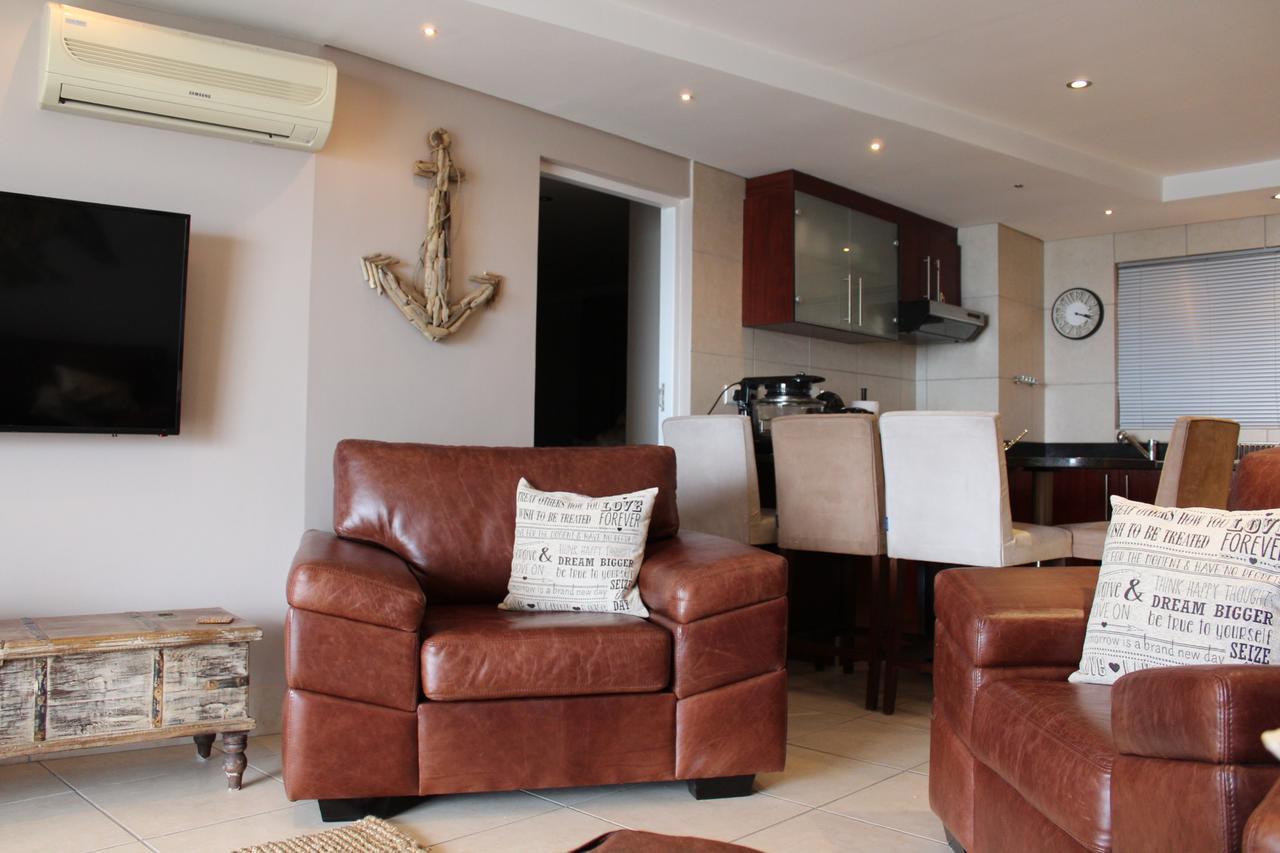 Seafront Apartment In 모젤베이 외부 사진
